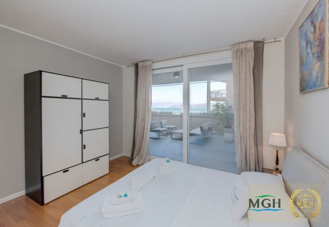 Appartamento a Peschiera del Garda - MGH Luxury -Residenza La Perla Peschiera Lakefront Appartamento a Peschiera del Garda - MGH Luxury -Residenza La Perla Peschiera Lakefront