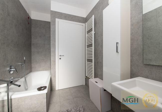 Appartamento a Peschiera del Garda - MGH Luxury -Residenza La Perla Peschiera Lakefront Appartamento a Peschiera del Garda - MGH Luxury -Residenza La Perla Peschiera Lakefront
