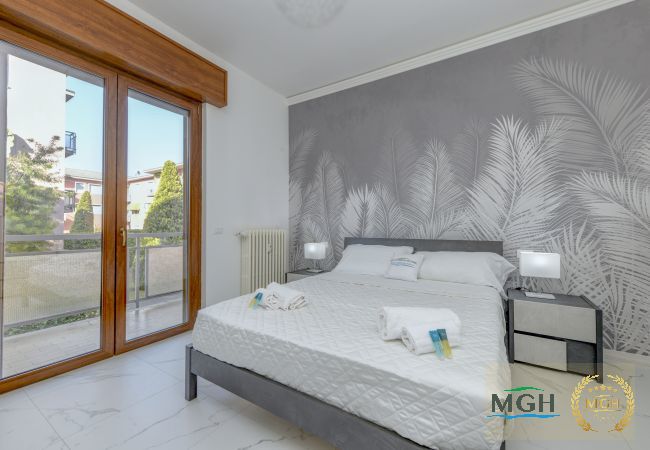 Appartamento a Desenzano del Garda - MGH- My Desenzano Center Apartment Appartamento a Desenzano del Garda - MGH- My Desenzano Center Apartment