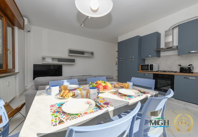 Appartamento a Desenzano del Garda - MGH- My Desenzano Center Apartment Appartamento a Desenzano del Garda - MGH- My Desenzano Center Apartment