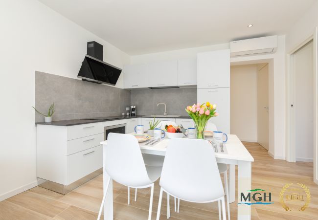 Appartamento a Brenzone - MGH- Ora del Garda Lakeview Apartment Appartamento a Brenzone - MGH- Ora del Garda Lakeview Apartment