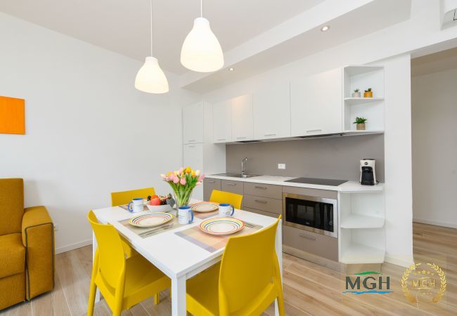 Appartamento a Brenzone - MGH- Peler del Garda Lakeview Apartment Appartamento a Brenzone - MGH- Peler del Garda Lakeview Apartment