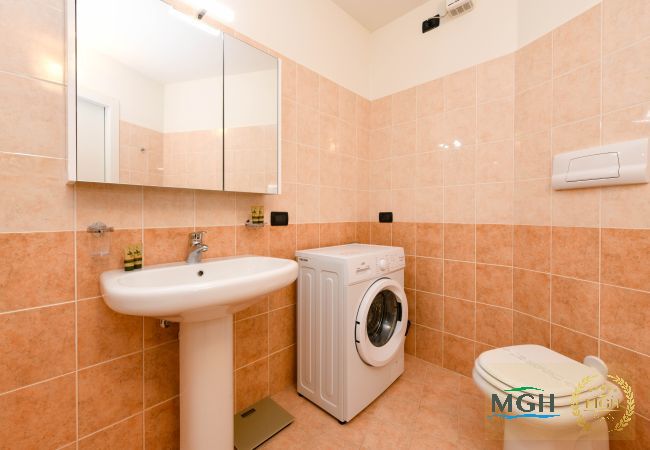 Appartamento a Toscolano-Maderno - Palazzo Garda - Lakeview Penthouse 5 Appartamento a Toscolano-Maderno - Palazzo Garda - Lakeview Penthouse 5