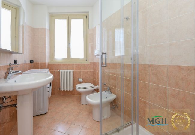 Appartamento a Toscolano-Maderno - Palazzo Garda - Modern Lake Apartment 3 Appartamento a Toscolano-Maderno - Palazzo Garda - Modern Lake Apartment 3