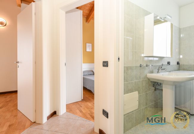 Appartamento a Toscolano-Maderno - Palazzo Garda  - Lakeview Penthouse 4 Appartamento a Toscolano-Maderno - Palazzo Garda  - Lakeview Penthouse 4