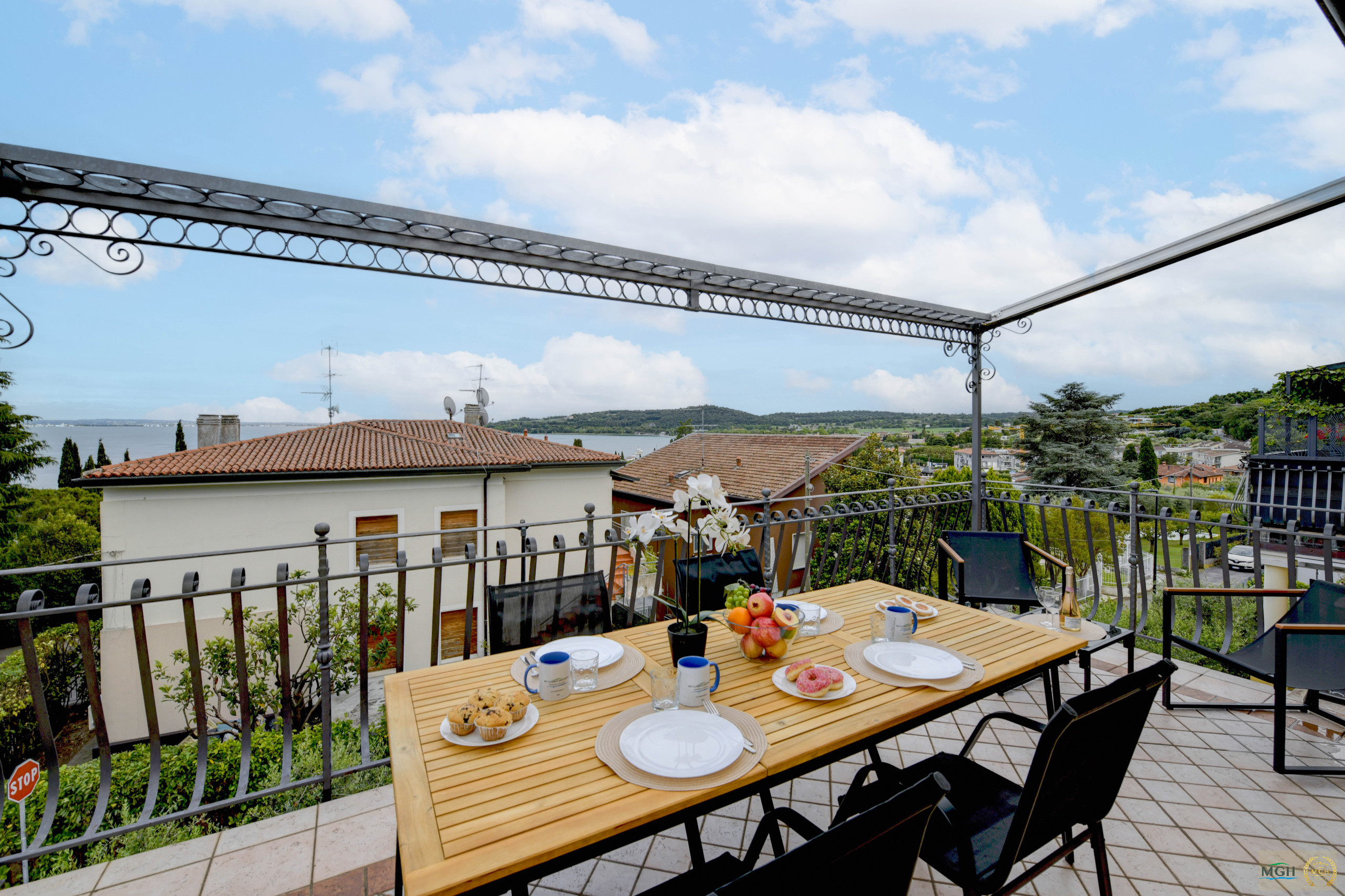  a Padenghe sul Garda - MGH - Garda Sunview Terrace Padenghe