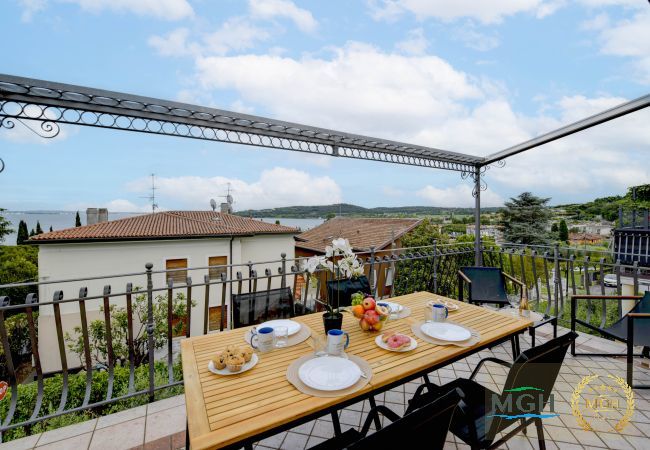 Appartamento a Padenghe sul Garda - MGH - Garda Sunview Terrace Padenghe