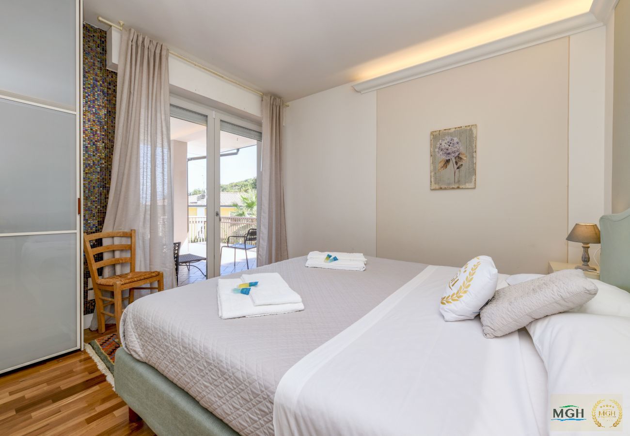 Villa a Salò - MGH Luxury - Villa Caterina