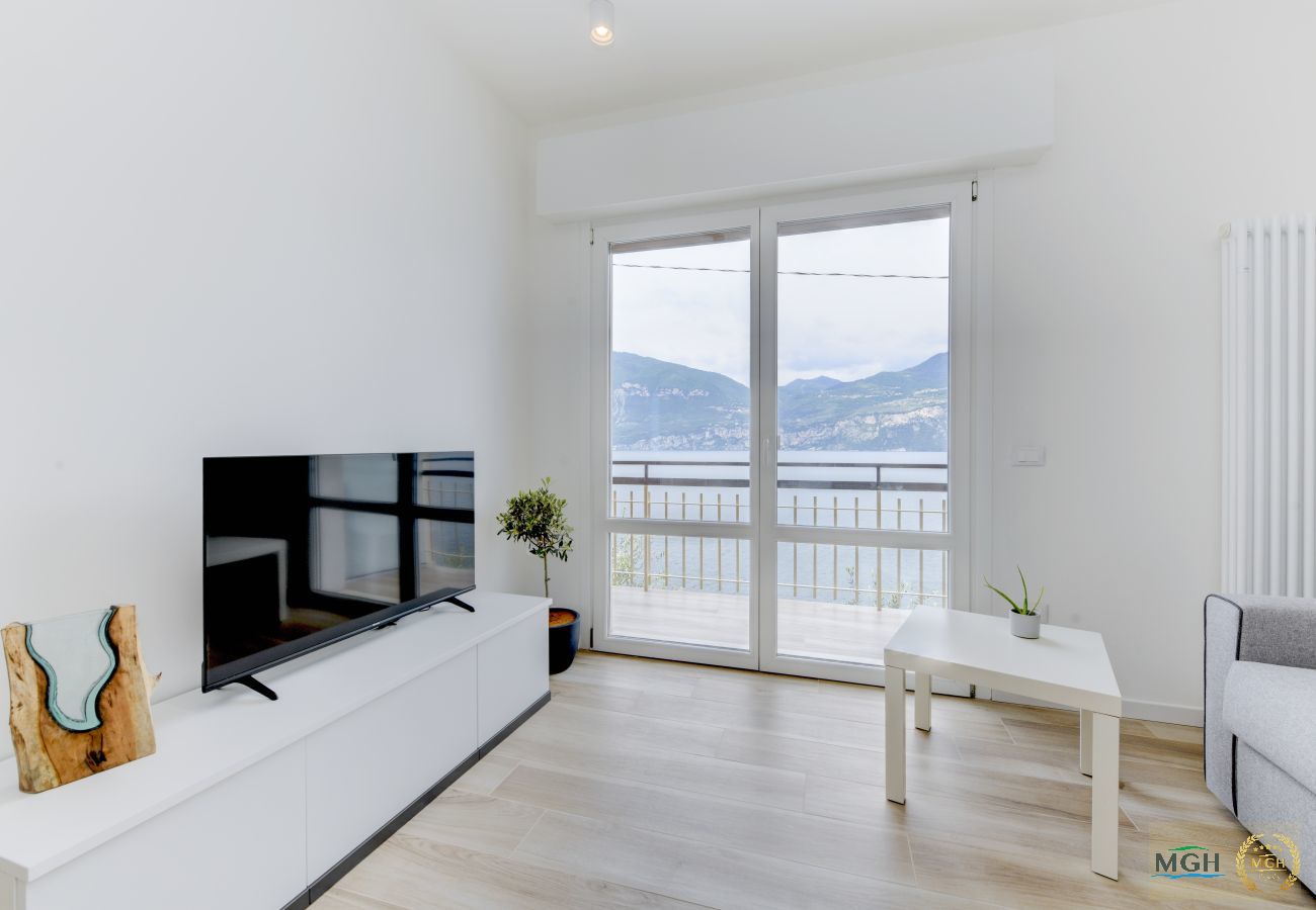Appartamento a Brenzone - MGH- Ora del Garda Lakeview Apartment