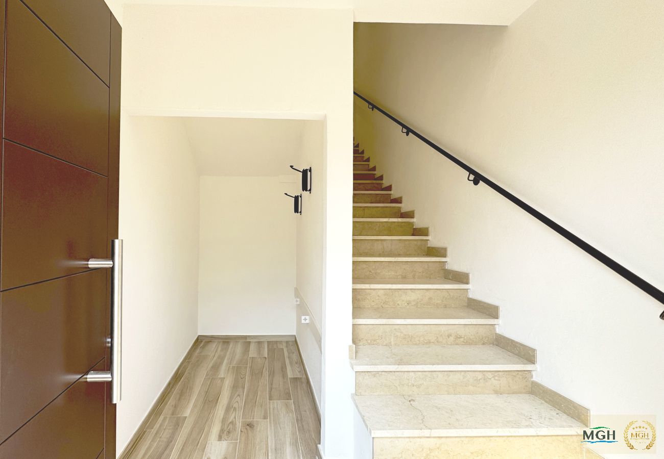 Appartamento a Brenzone - MGH- Ora del Garda Lakeview Apartment