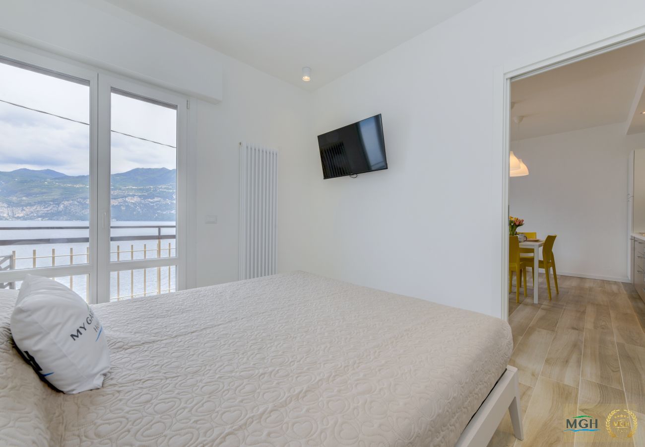 Appartamento a Brenzone - MGH- Peler del Garda Lakeview Apartment