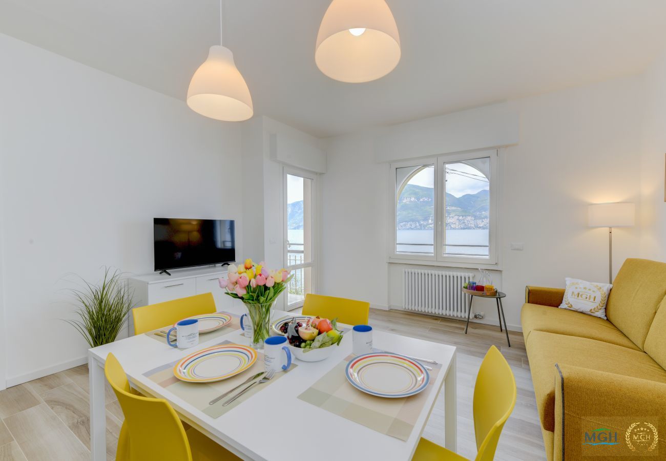 Appartamento a Brenzone - MGH- Peler del Garda Lakeview Apartment