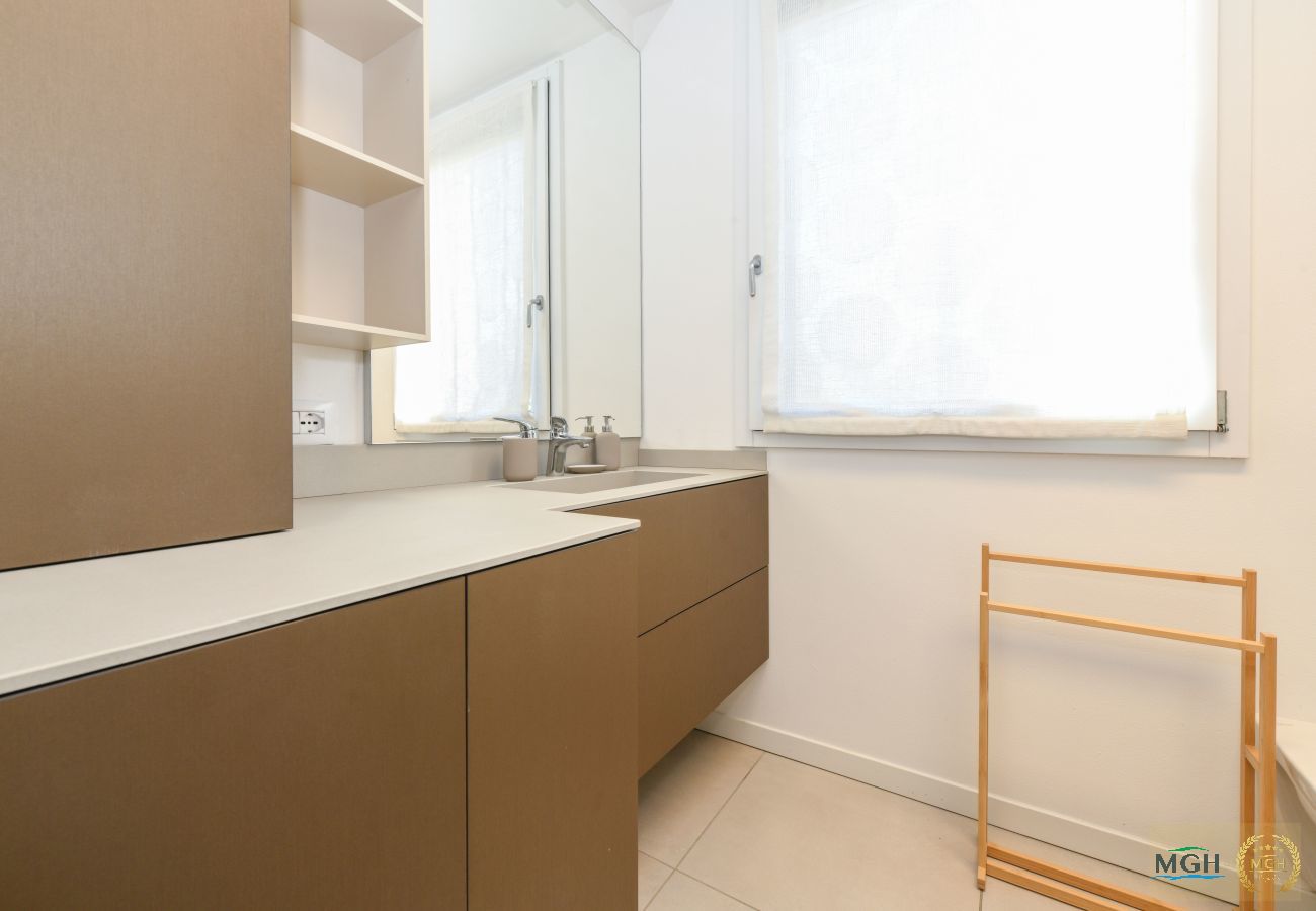 Appartamento a Desenzano del Garda - MGH- Grace Apartment Katya Resort