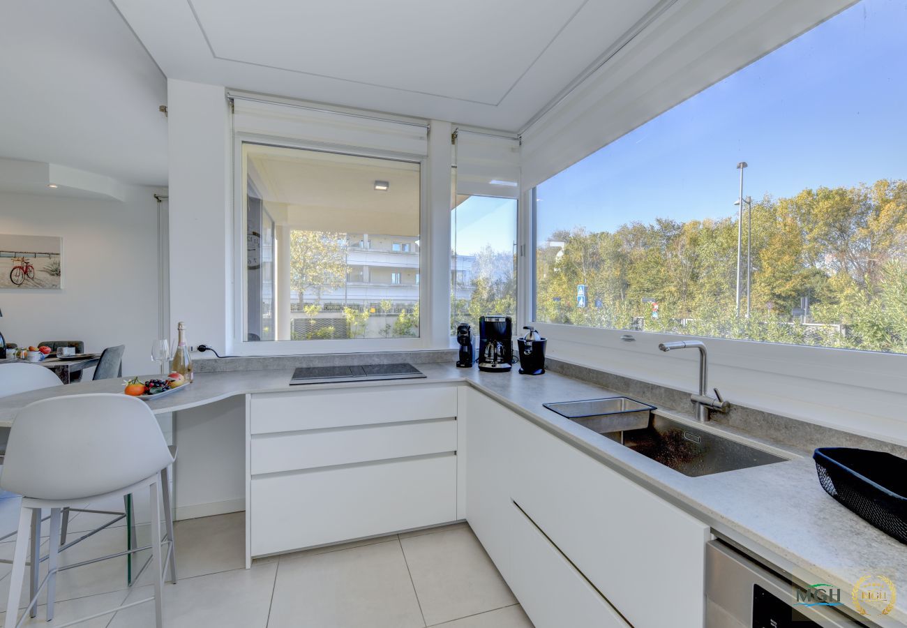 Appartamento a Desenzano del Garda - MGH- Grace Apartment Katya Resort