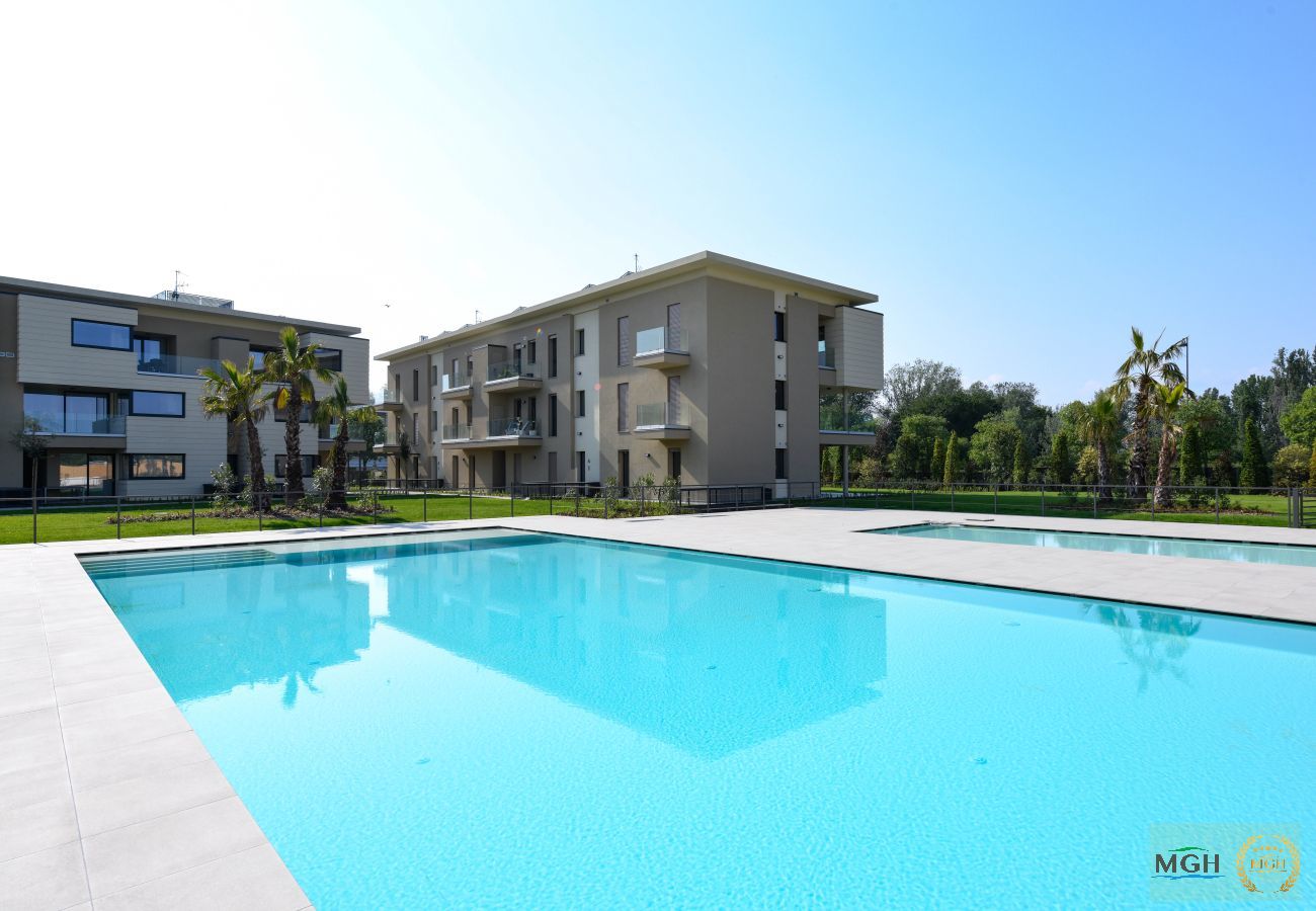 Appartamento a Desenzano del Garda - MGH- Grace Apartment Katya Resort