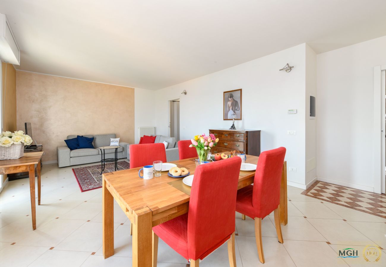 Appartamento a Gardone Riviera - MGH - Lake View Terrace Gardone