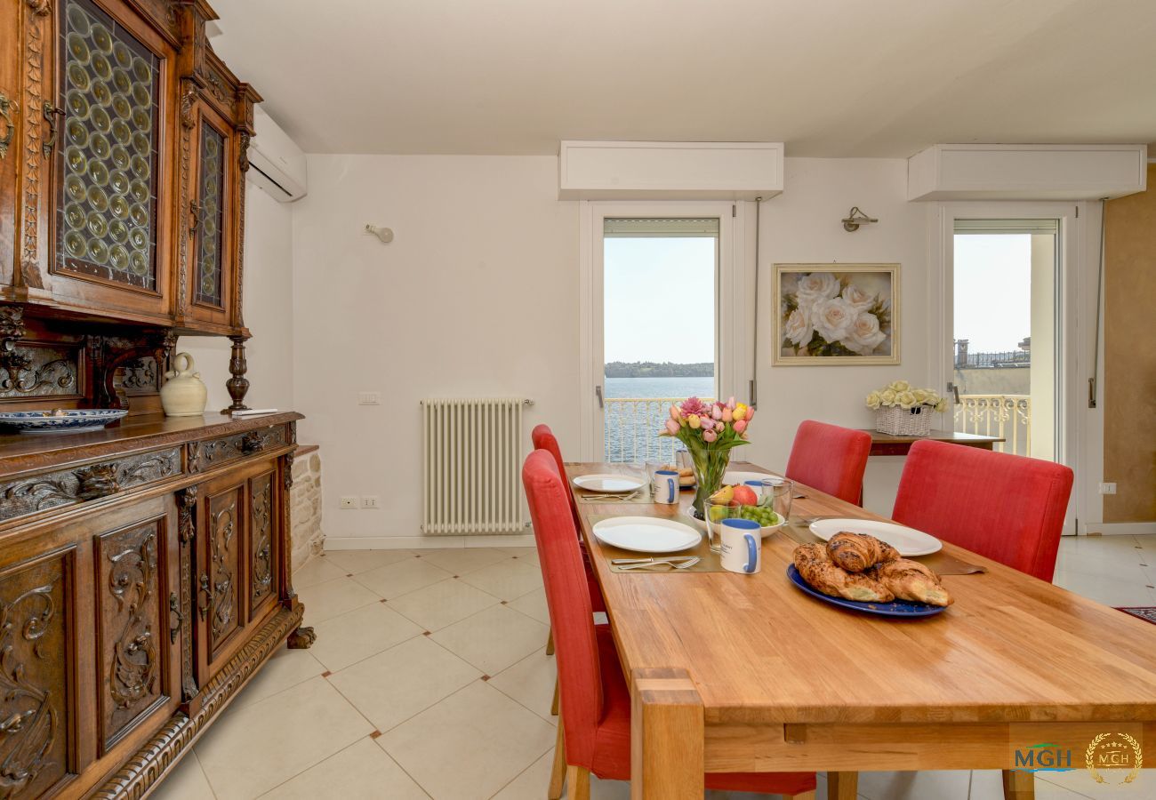 Appartamento a Gardone Riviera - MGH - Lake View Terrace Gardone