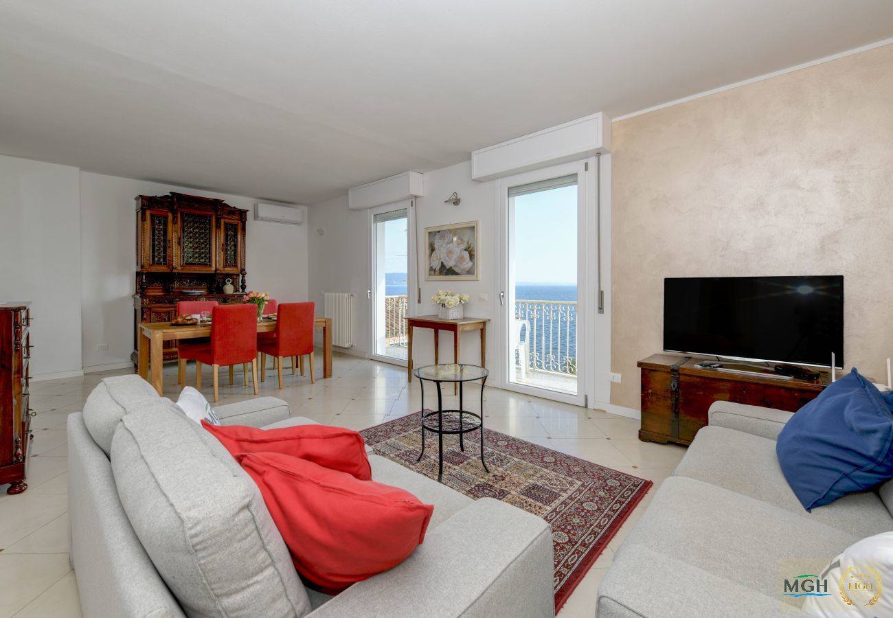 Appartamento a Gardone Riviera - MGH - Lake View Terrace Gardone
