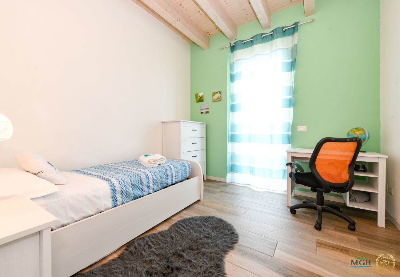 Casa a Peschiera del Garda - MGH- Dama Family Home Peschiera