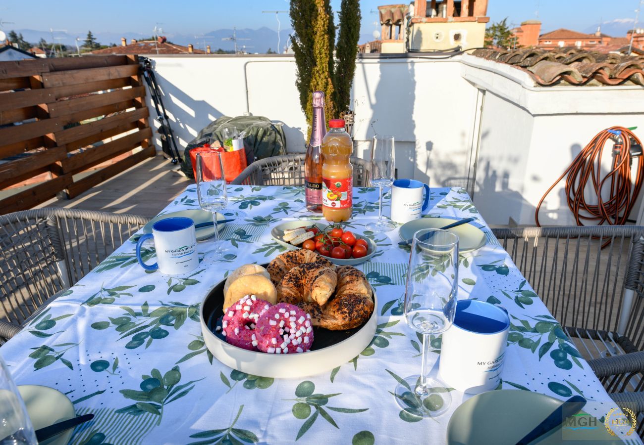 Casa a Desenzano del Garda - MGH Luxury- Sunset Lakeview House Desenzano