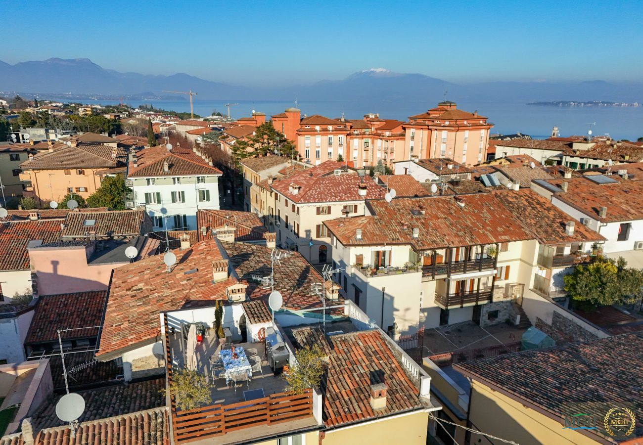 Casa a Desenzano del Garda - MGH Luxury- Sunset Lakeview House Desenzano