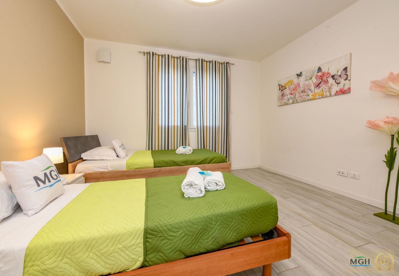 Appartamento a Castelnuovo del Garda - MGH- Gardenia Holiday Home