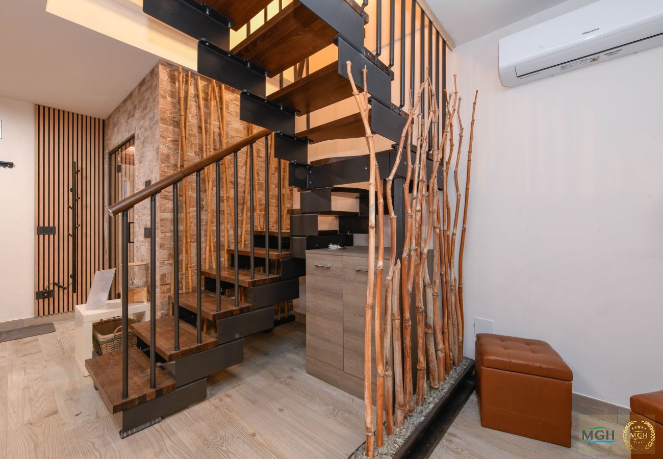 Appartamento a Soiano - MGH Luxury- Romantic SPA & Relax