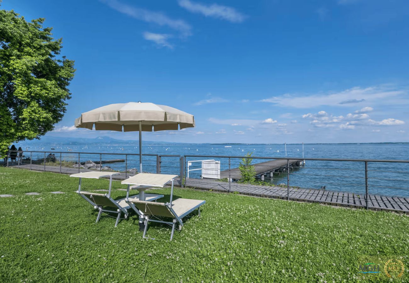 Appartamento a Padenghe sul Garda - MGH- Lake Serenity Apartment