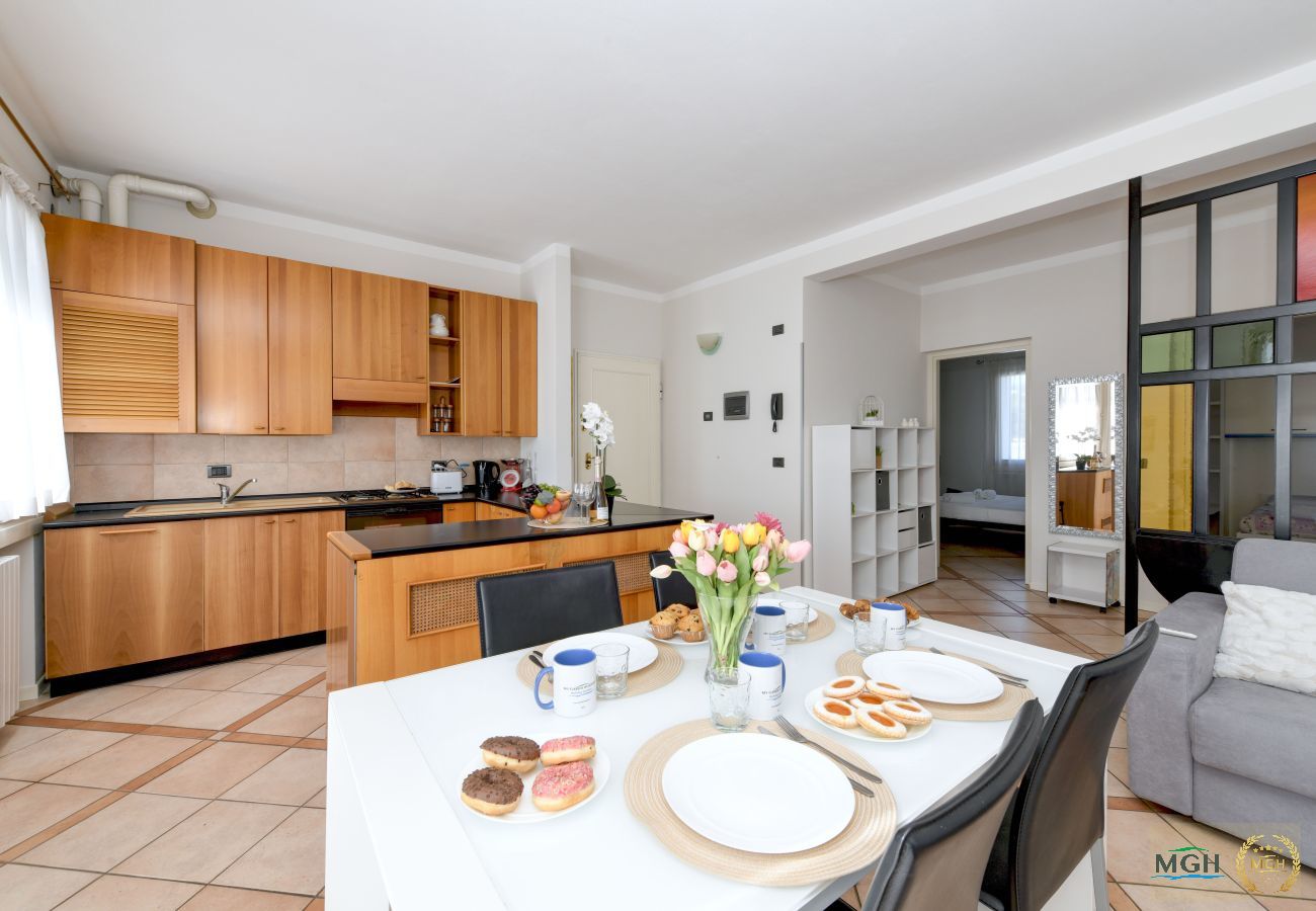 Appartamento a Padenghe sul Garda - MGH - Garda Sunview Terrace Padenghe
