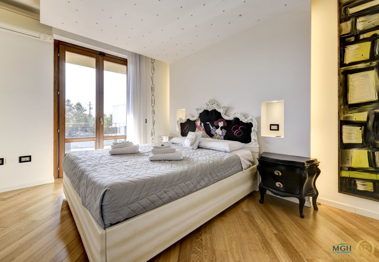 Villetta a Desenzano del Garda - MGH Luxury - Villa Amelie Private Pool & Spa