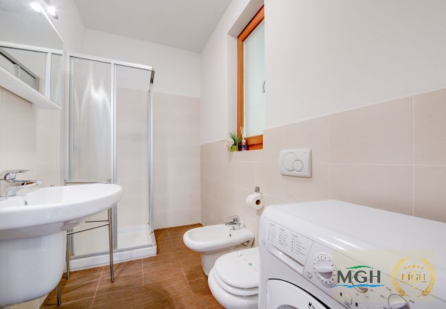 Ferienwohnung in Sirmione - Appartamento Benacus F4 Ferienwohnung in Sirmione - Appartamento Benacus F4