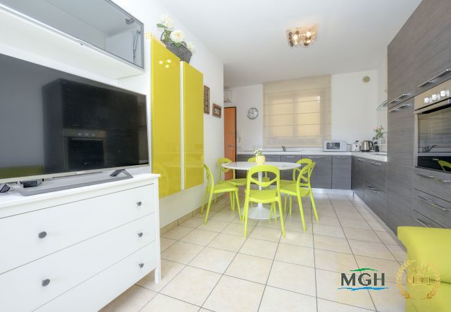 Ferienwohnung in Sirmione - Appartamento Benacus F4 Ferienwohnung in Sirmione - Appartamento Benacus F4