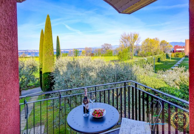 Ferienwohnung in Sirmione - Holiday Sirmione B12 Ferienwohnung in Sirmione - Holiday Sirmione B12