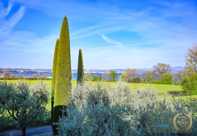 Ferienwohnung in Sirmione - Holiday Sirmione B12 Ferienwohnung in Sirmione - Holiday Sirmione B12