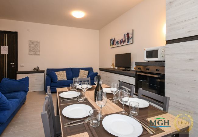 Ferienwohnung in Sirmione - Holiday Sirmione B12 Ferienwohnung in Sirmione - Holiday Sirmione B12