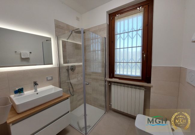 Ferienwohnung in Sirmione - My Sirmione Beach Apartment Superior Ferienwohnung in Sirmione - My Sirmione Beach Apartment Superior