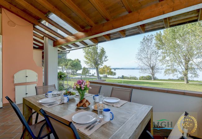 Ferienwohnung in Sirmione - My Sirmione Beach Apartment Superior Ferienwohnung in Sirmione - My Sirmione Beach Apartment Superior