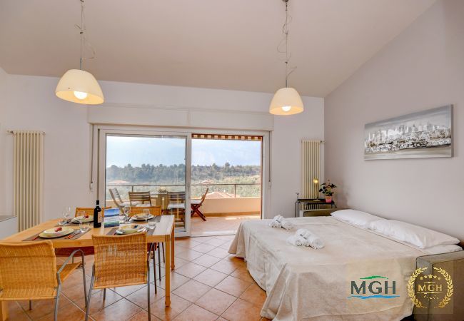 Ferienwohnung in Malcesine - Residence Kormorano Malcesine Lake View Ferienwohnung in Malcesine - Residence Kormorano Malcesine Lake View
