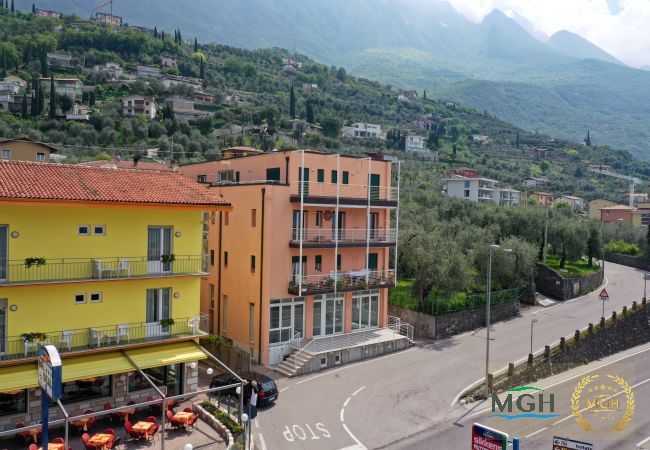 Ferienwohnung in Malcesine - Appartamento Enrica Lake View Ferienwohnung in Malcesine - Appartamento Enrica Lake View