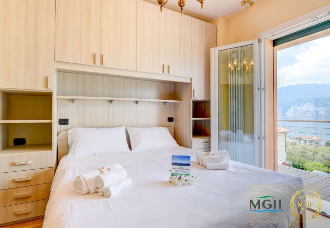 Ferienwohnung in Malcesine - Appartamento Enrica Lake View Ferienwohnung in Malcesine - Appartamento Enrica Lake View