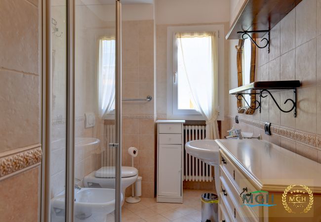 Ferienwohnung in Malcesine - Appartamento Enrica Lake View Ferienwohnung in Malcesine - Appartamento Enrica Lake View