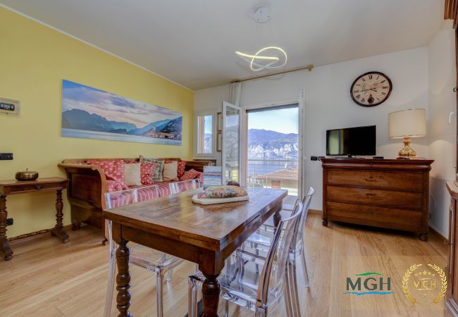 Ferienwohnung in Malcesine - Appartamento Enrica Lake View Ferienwohnung in Malcesine - Appartamento Enrica Lake View