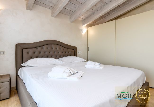 Ferienwohnung in Sirmione - My Sirmione Lake Loft Ferienwohnung in Sirmione - My Sirmione Lake Loft