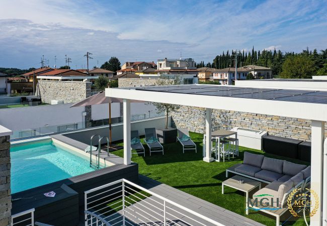 Chalet in Peschiera del Garda - Villetta Dolci Luxury Home - A3 Chalet in Peschiera del Garda - Villetta Dolci Luxury Home - A3