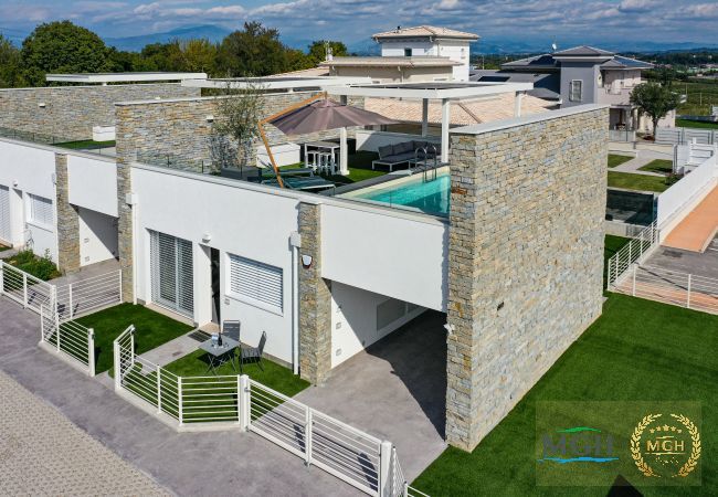 Chalet in Peschiera del Garda - Villetta Dolci Luxury Home - A3 Chalet in Peschiera del Garda - Villetta Dolci Luxury Home - A3