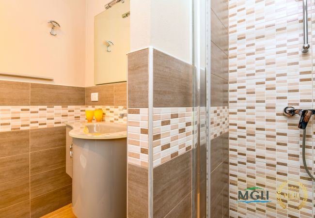 Ferienwohnung in Sirmione - Appartamento Faelmo Luxury Ferienwohnung in Sirmione - Appartamento Faelmo Luxury