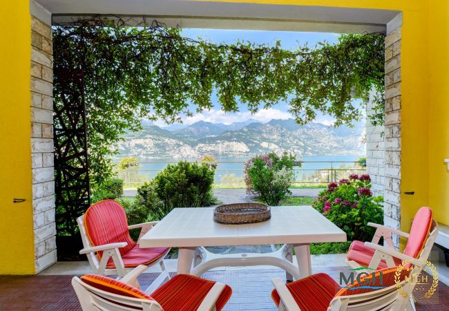 Ferienwohnung in Malcesine - Garden Residence Malcesine Lake View  App. G1 Ferienwohnung in Malcesine - Garden Residence Malcesine Lake View  App. G1