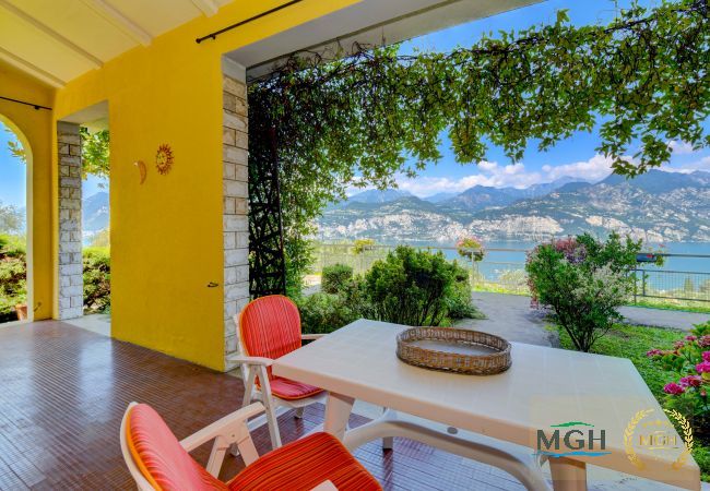 Ferienwohnung in Malcesine - Garden Residence Malcesine Lake View  App. G1 Ferienwohnung in Malcesine - Garden Residence Malcesine Lake View  App. G1