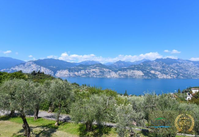Ferienwohnung in Malcesine - Garden Residence Malcesine Lake View  App. G1 Ferienwohnung in Malcesine - Garden Residence Malcesine Lake View  App. G1