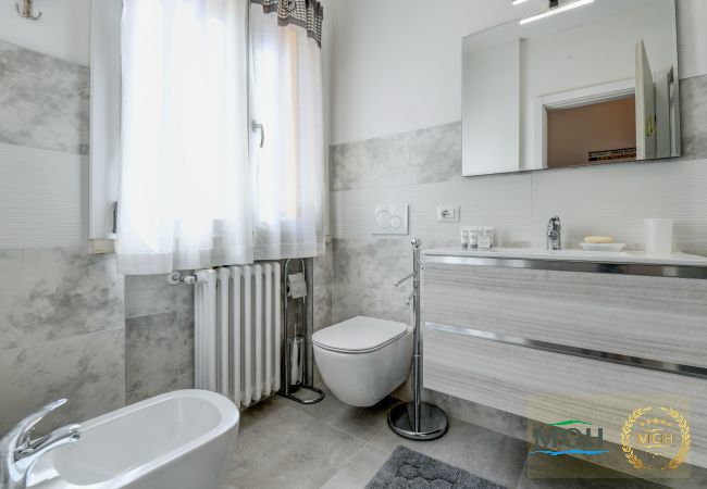 Ferienwohnung in Malcesine - Garden Residence Malcesine Lake View Apartment 39 Ferienwohnung in Malcesine - Garden Residence Malcesine Lake View Apartment 39